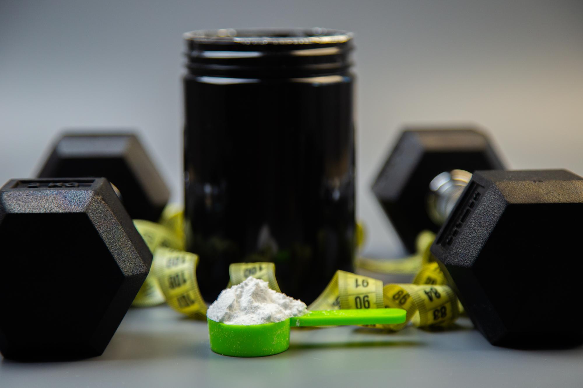 BCAA và Creatine: Cần thiết hay phí tiền với người tập gym amateur?